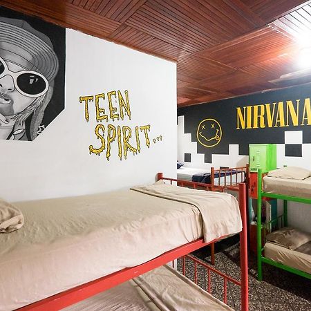 Pura Vida Hostel Tamarindo Zewnętrze zdjęcie
