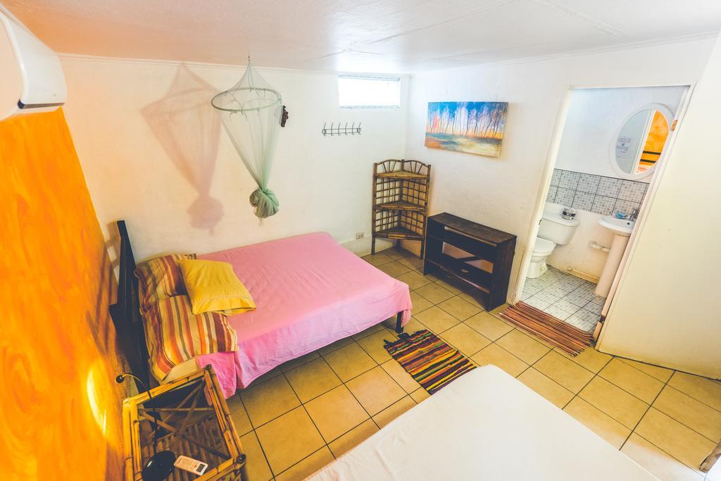Pura Vida Hostel Tamarindo Zewnętrze zdjęcie