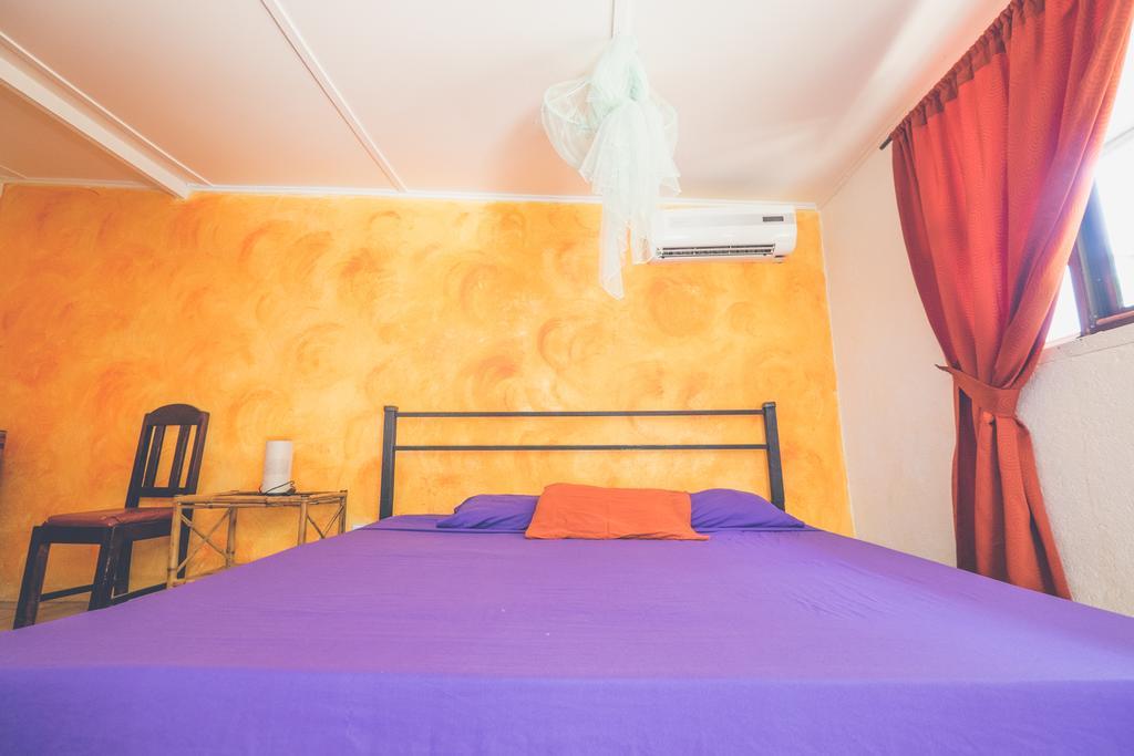 Pura Vida Hostel Tamarindo Zewnętrze zdjęcie
